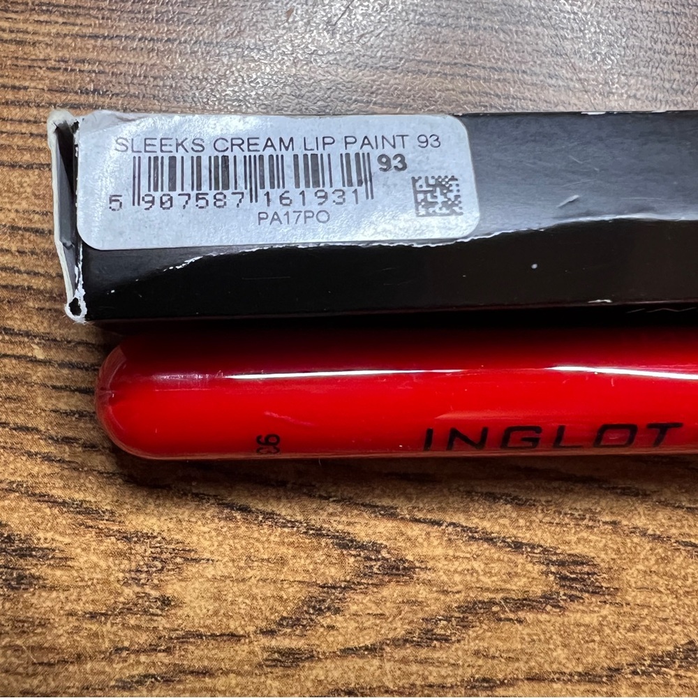 Inglot Sleeks Cream Lip Paint #93 - Red